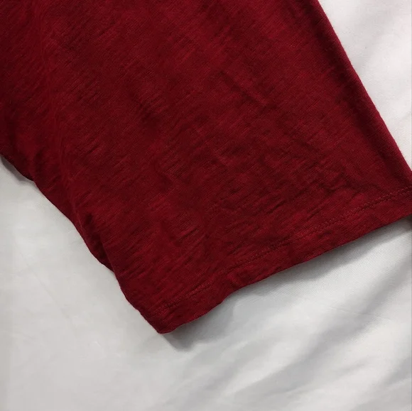 Women's Red Embroidered Top - Picture 3 of 7